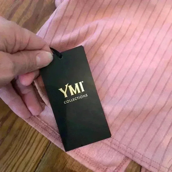 YMI Collection crop top size medium. NWT - Picture 4 of 4